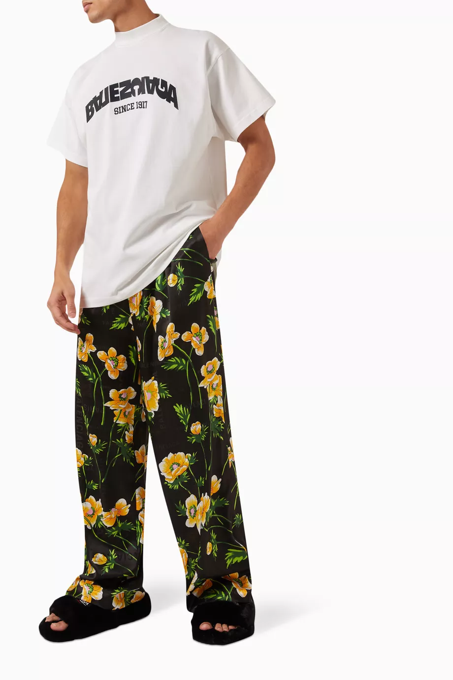 Buy Balenciaga Black Unisex Floral-print Pyjama Pants For