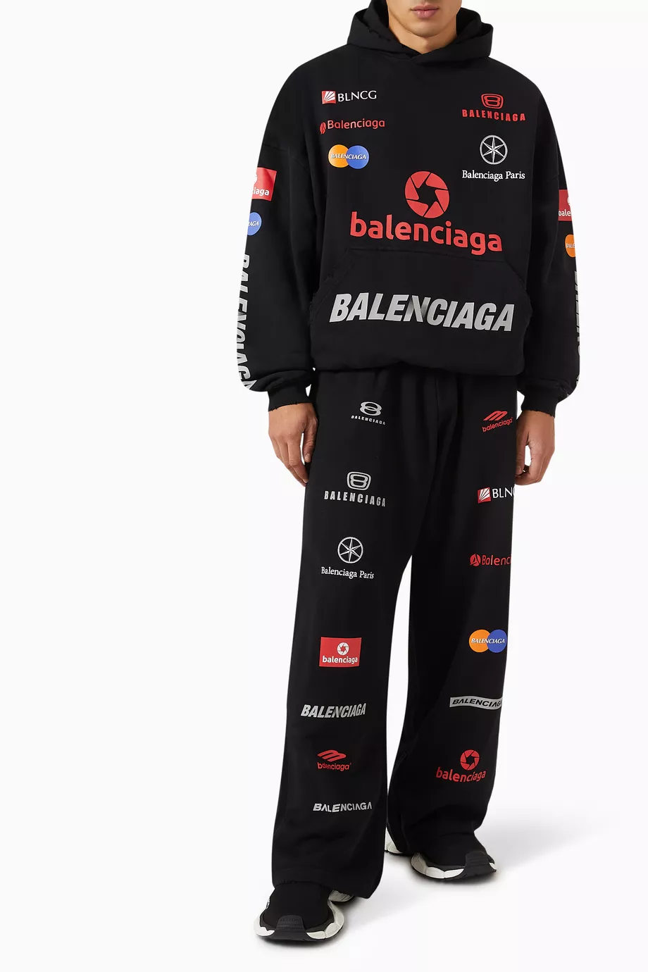 服/ファッション BALENCIAGA Unisex Top League Baggy Sweatpants in Cotton-fleece Buy Balenciaga Black Unisex Top League Baggy Sweatpants in Cotton