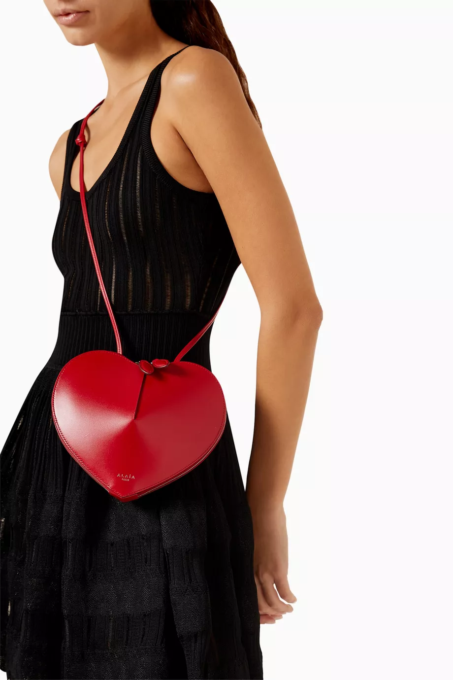 可愛い★ ALAIA Le Coeur dark red crossbody bag Alaïa | Le Coeur black studded leather crossbody bag | Savannahs