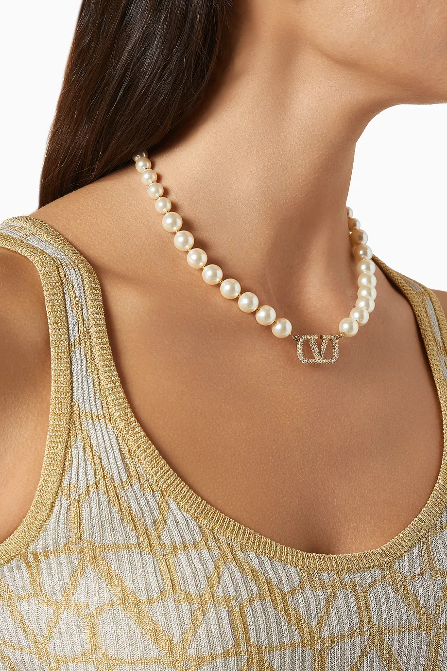 【関税＆送料込み】Valentino Garavani Vlogo Signature Pearl Valentino Garavani VLogo Signature Pearl Necklace | White