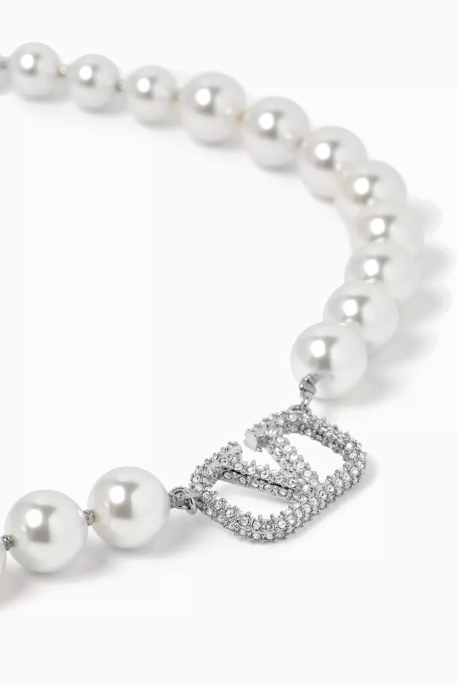 ネックレス・チョーカー VALENTINO GARAVANI l necklace with pearls Bianco Buy Valentino Garavani Metallic Valentino Garavani VLogo