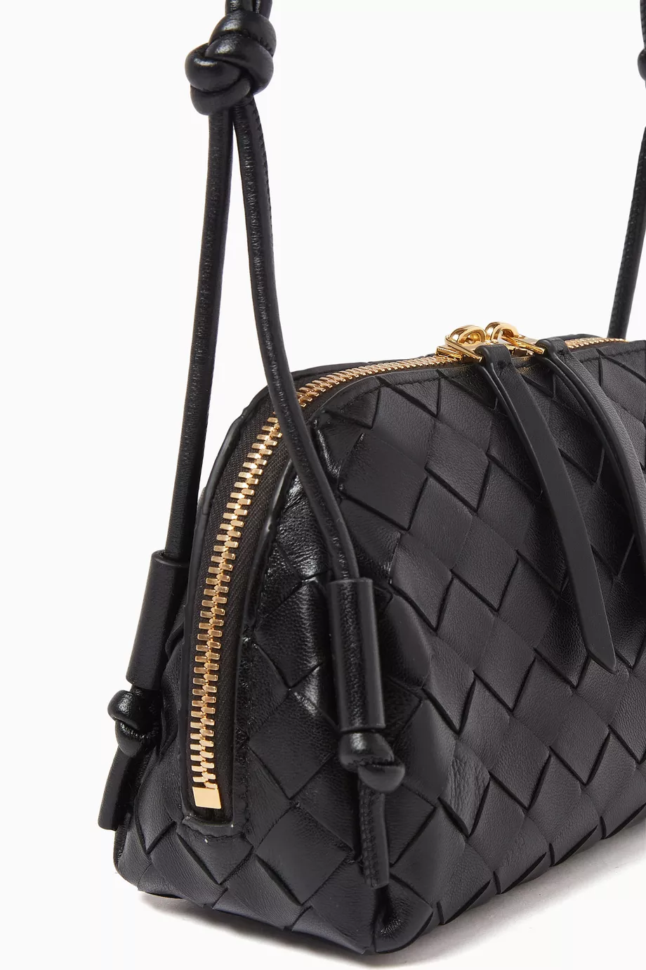 Buy Bottega Veneta Black Concert Pouch in Intrecciato