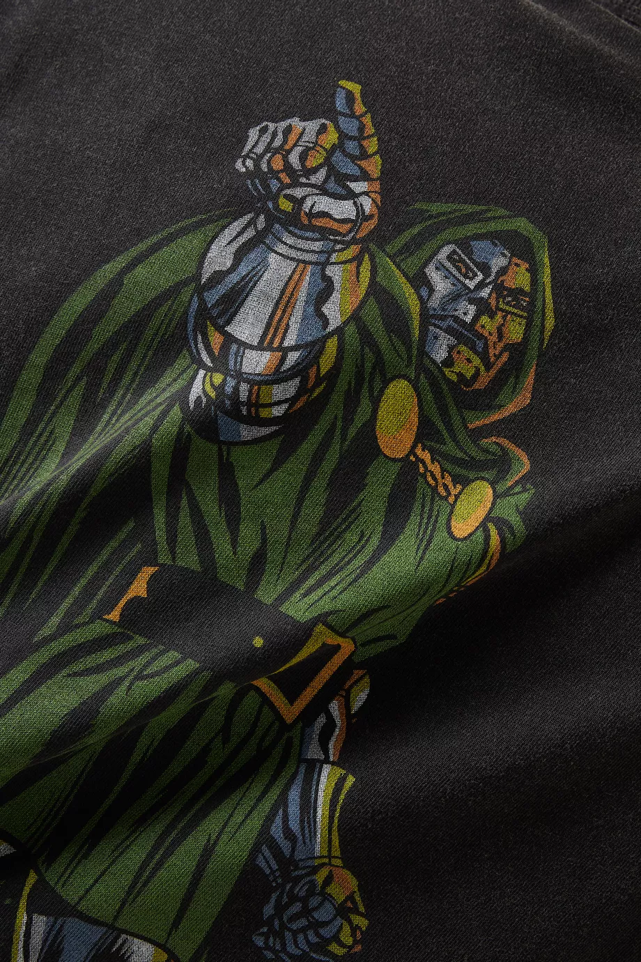 ☆ KITH x Marvel ‘Von Doom’ vintage tee コラボTシャツ ☆ Buy Kith Black x Marvel Dr. Doom Vintage T-shirt in Cotton