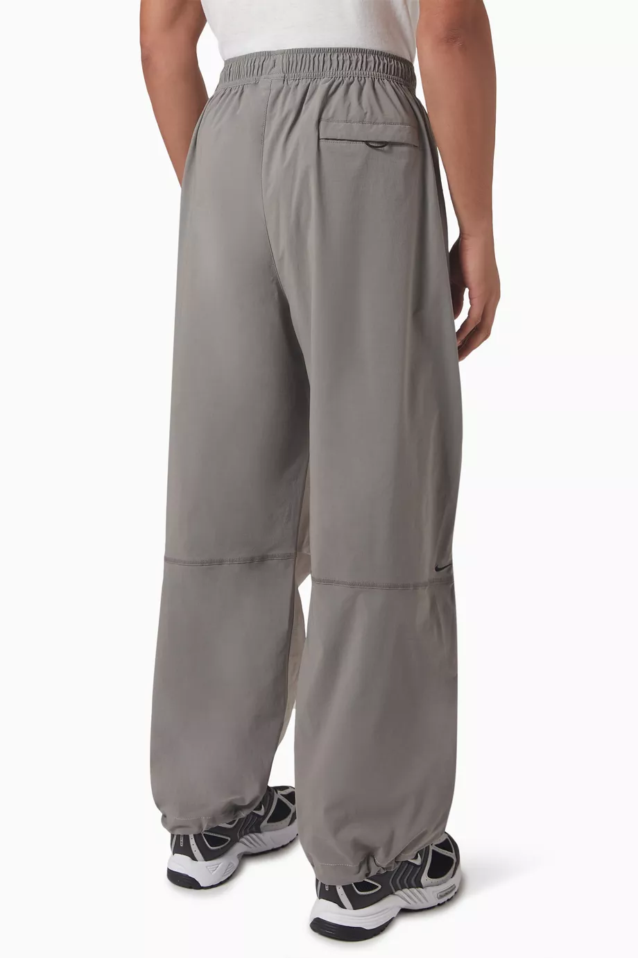 Buy Nike Grey Tech Woven Oversized Pants For Men Online Ounass Saudi