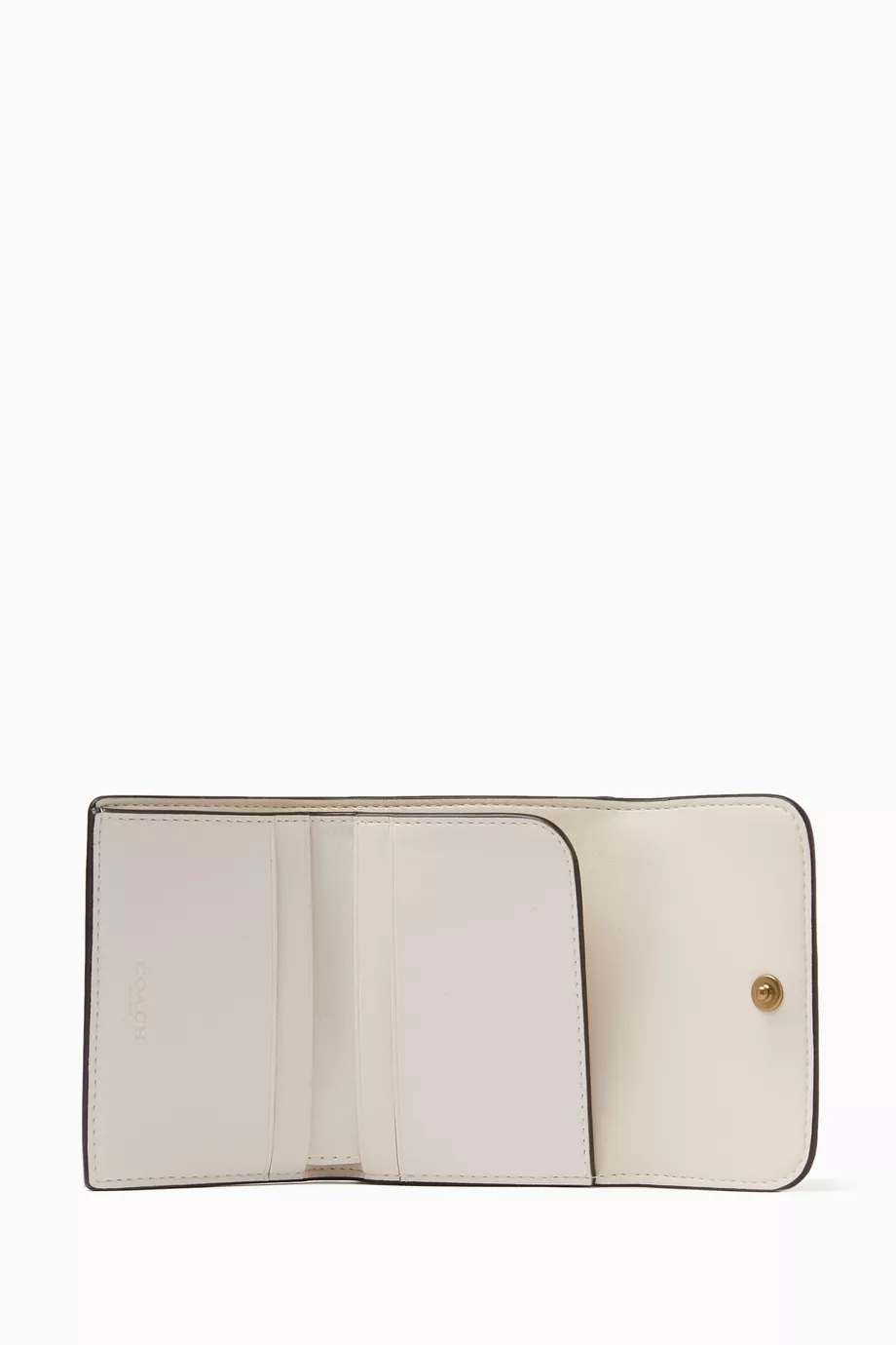 Buy Coach White Essential Card Holder Wallet in Leather For Women Online Ounass Saudi