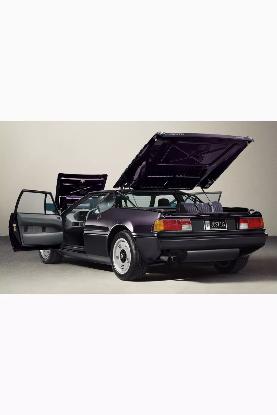 自動車 Kith for  M1 1:18 Diecast Replica 217967724_multi_bk.jpg?ts=